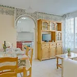 Apolo Iv-11 By Interhome * كاليبي