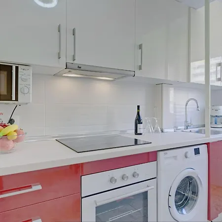 Apolo Iv-11 By Interhome شقة *